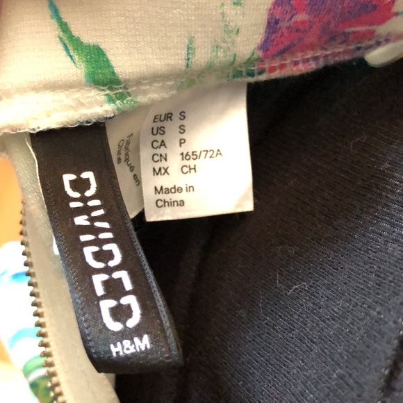 H&M Skirt - Picture 4 of 5